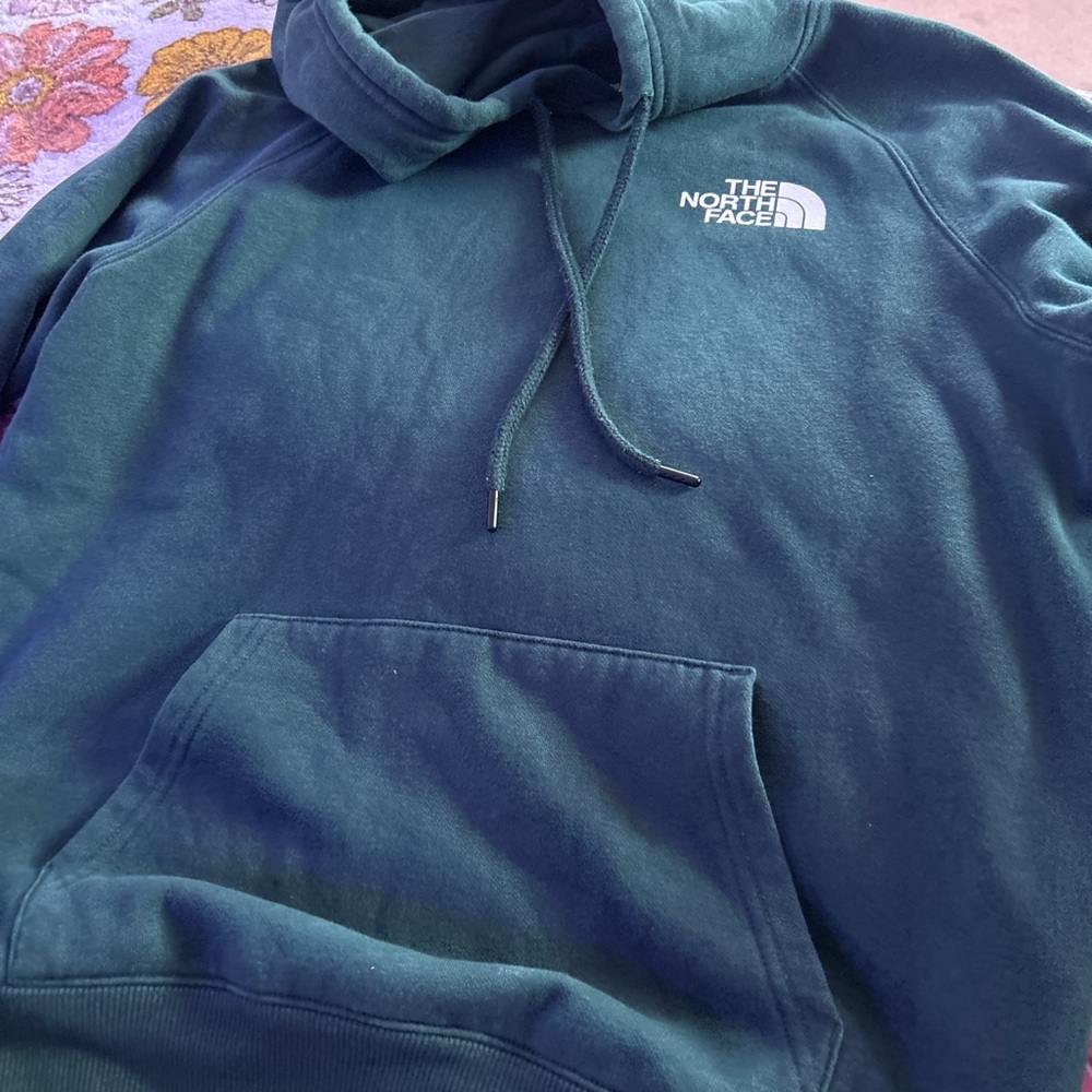 The North Face Women’s green hoodie